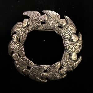 Celtic Angel Wreath Pin/Brooch by Peggy Yunque, circa 1990
